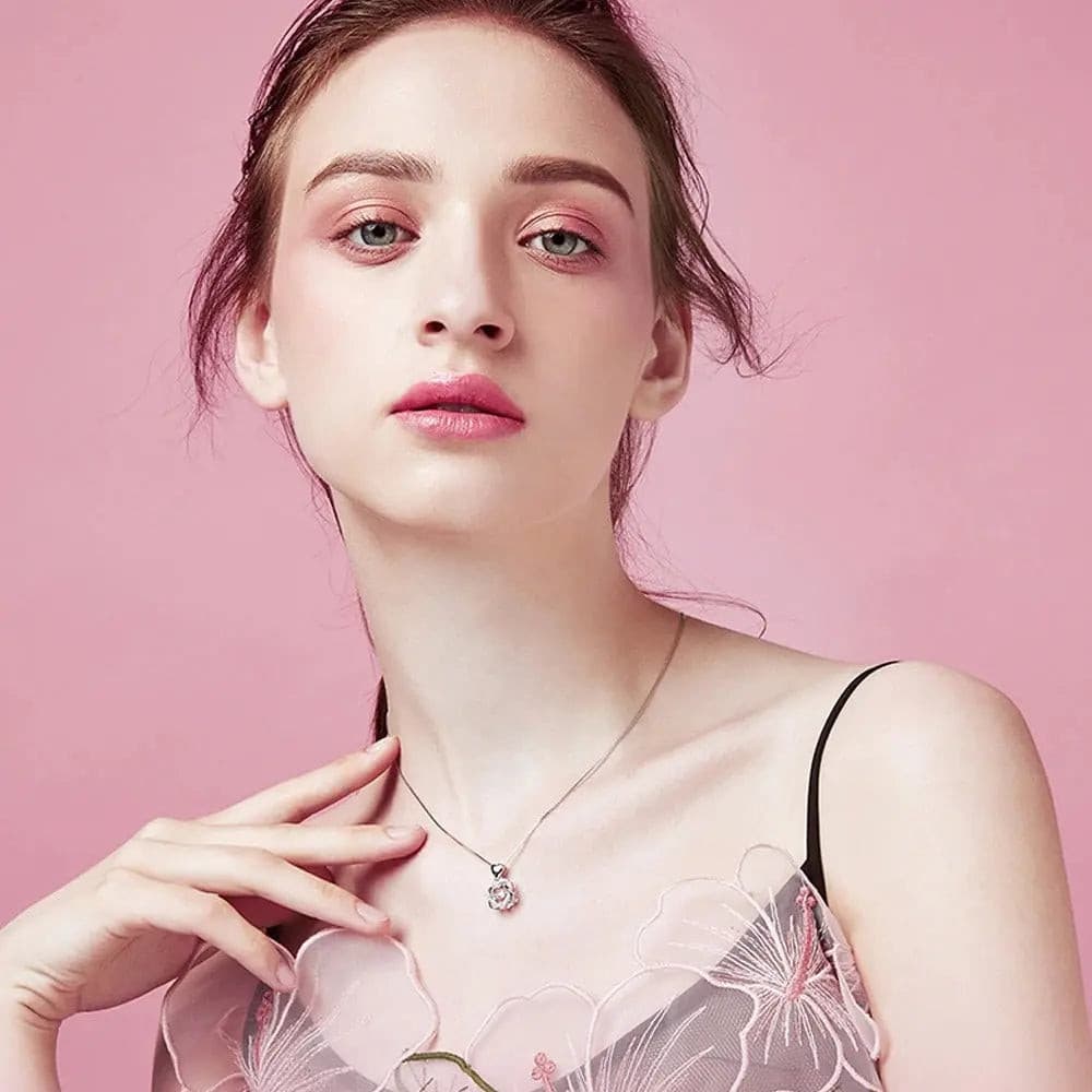 Colgante de doble corazón + Estuche con forma de Rosa de regalo - Moroveta